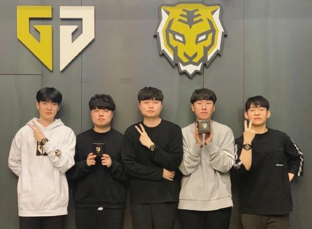 啥不服气的 啥不服气的