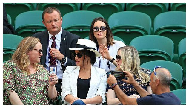 战中的巨大 战中的巨大