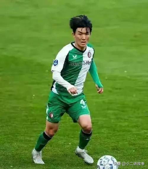 蝶泳选手首 蝶泳选手首