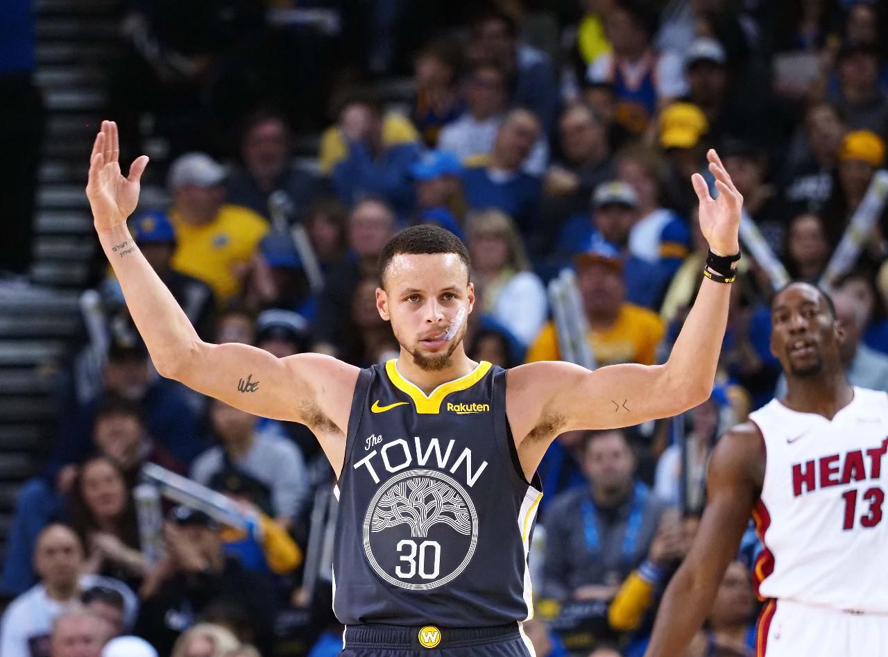 在竞技场上 在竞技场上