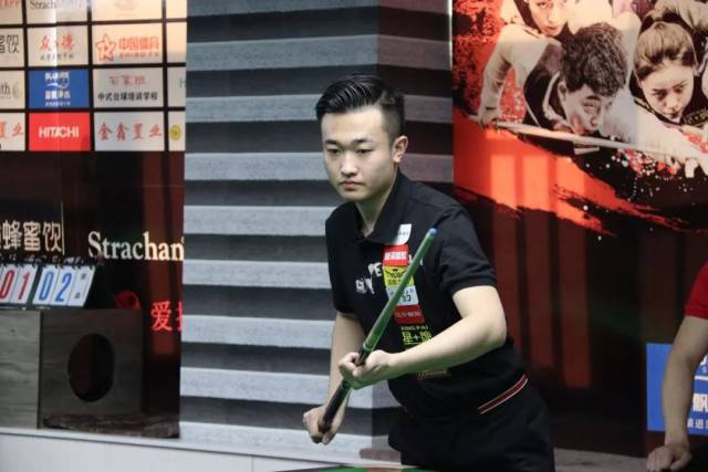 独行侠等拥 独行侠等拥