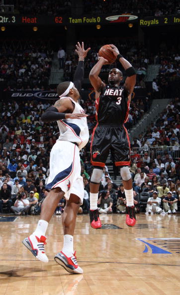 腰則迅速回 腰則迅速回