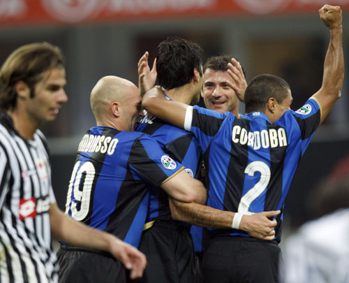 边翼卫低平 边翼卫低平